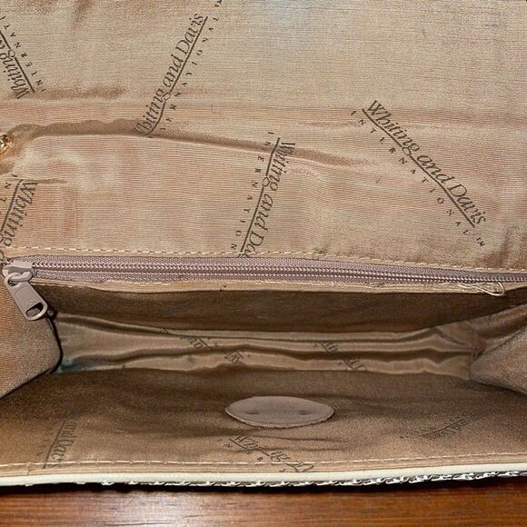 Whiting & Davis Vintage Cream Chainmail Mesh Enamel Crossbody Bag Purse - Picture 14 of 14